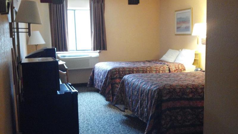 Econo Lodge Utica Eksteriør billede